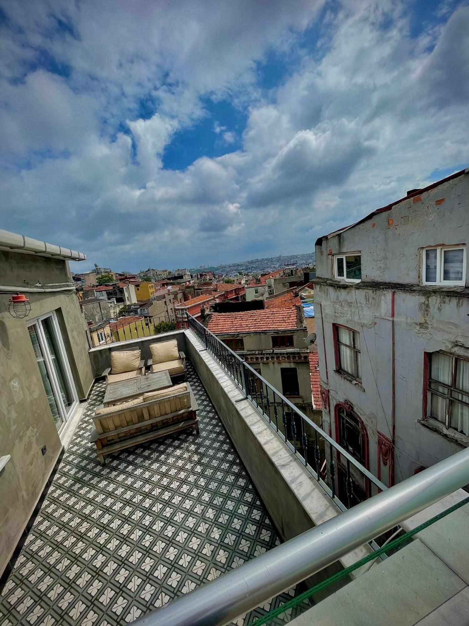 Elegance Aparts Cihangir Istanbul Exterior foto